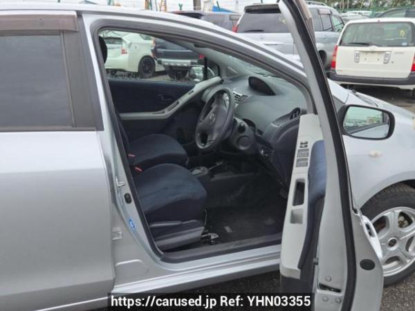 Used 2005 AT toyota vitz SCP90 Image[11]