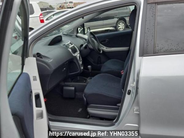 Used 2005 AT toyota vitz SCP90 Image[12]
