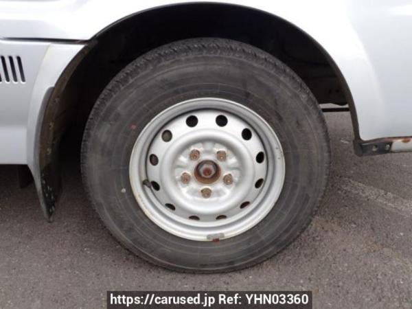 Used 2003 MT mazda bongo-van SK82M Image[26]