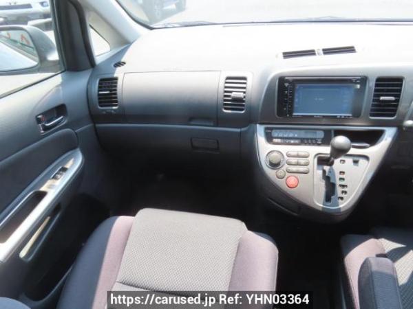 Used 2003 AT toyota wish ZNE10G Image[18]