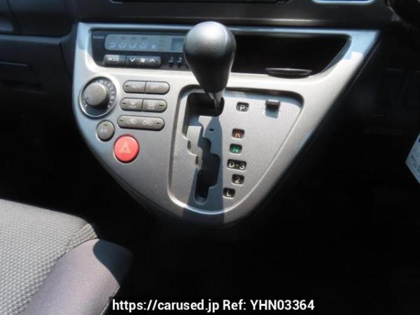 Used 2003 AT toyota wish ZNE10G Image[23]