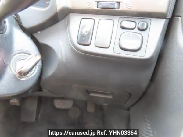 Used 2003 AT toyota wish ZNE10G Image[26]