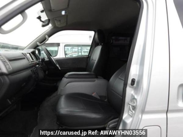 Used 2006 AT toyota regiusace-van KDH205V Image[13]