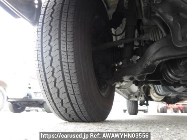 Used 2006 AT toyota regiusace-van KDH205V Image[32]