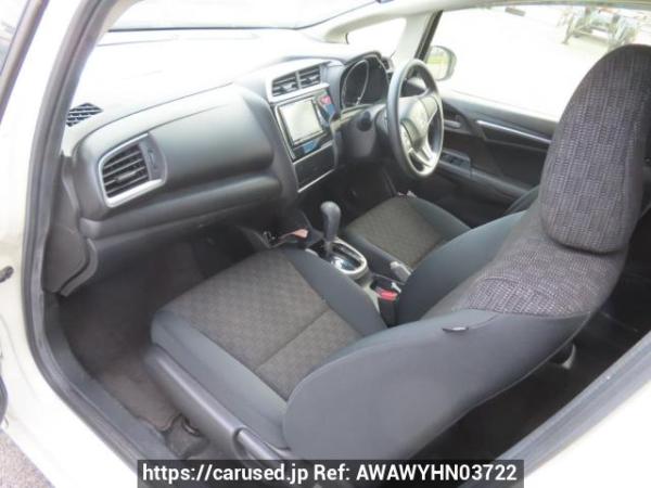 Used 2015 AT honda fit GK3 Image[15]