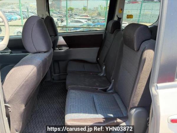 Used 2009 AT toyota voxy ZRR70W Image[9]