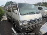 Used 2004 AT toyota hiace-van TRH112V Image[0]