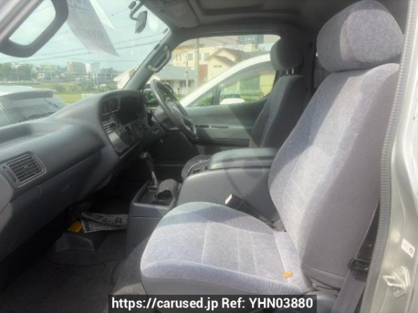 Used 2004 AT toyota hiace-van TRH112V Image[8]