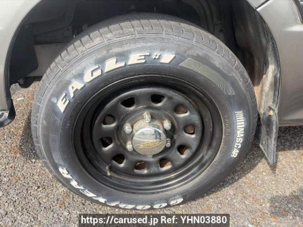 Used 2004 AT toyota hiace-van TRH112V Image[17]