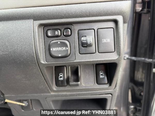 Used 2007 AT toyota sienta NCP81G Image[17]