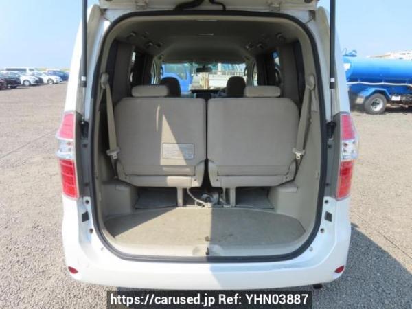 Used 2008 AT toyota noah ZRR70G Image[8]