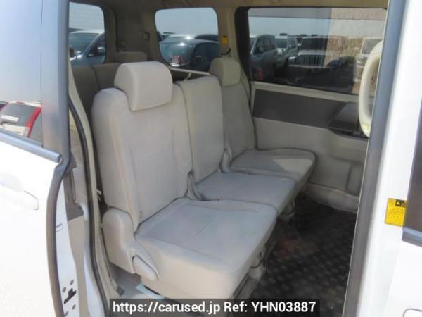 Used 2008 AT toyota noah ZRR70G Image[17]