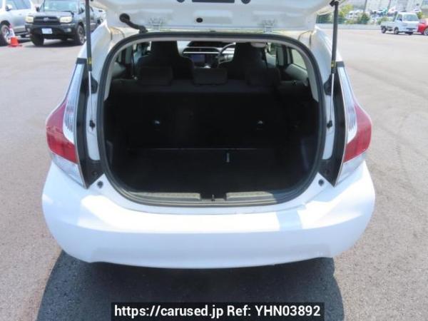 Used 2017 AT toyota aqua NHP10 Image[8]