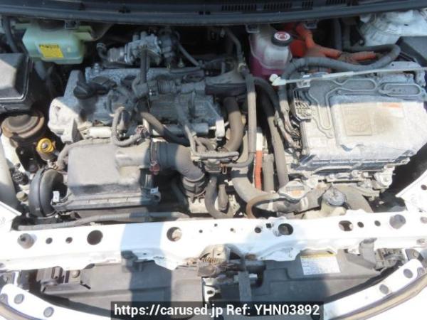 Used 2017 AT toyota aqua NHP10 Image[9]