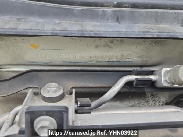 Used 2005 AT toyota hiace-van KDH205V Image[10]