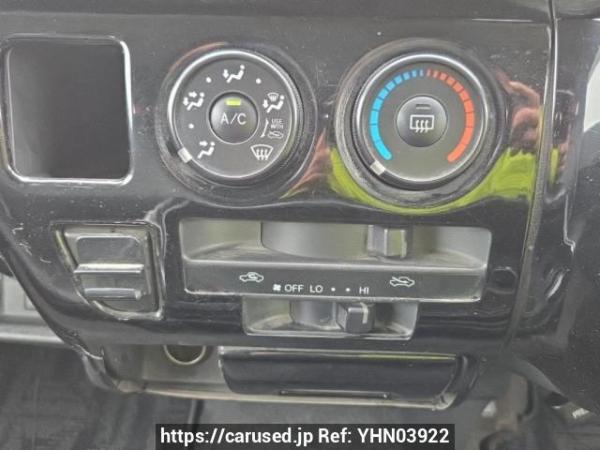 Used 2005 AT toyota hiace-van KDH205V Image[19]