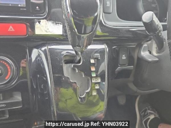 Used 2005 AT toyota hiace-van KDH205V Image[20]