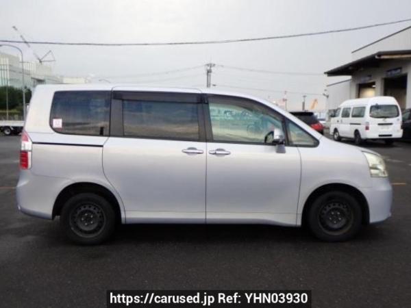 Used 2010 AT toyota noah ZRR75G Image[7]