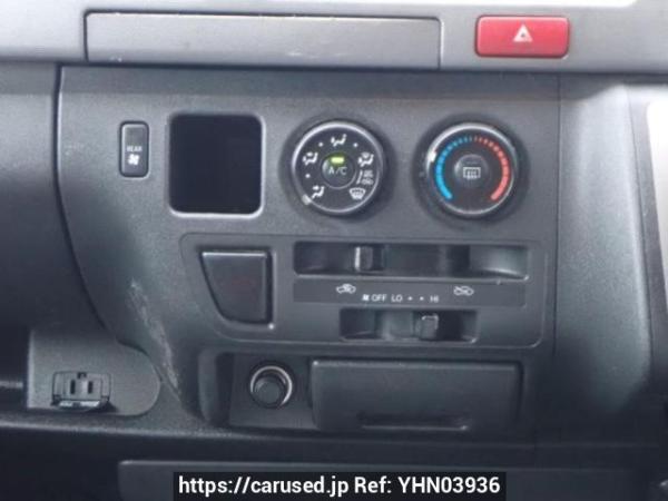 Used 2006 AT toyota hiace-van KDH205V Image[21]