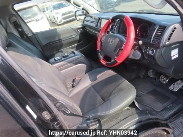 Used 2017 AT toyota regiusace-van KDH201V Image[16]