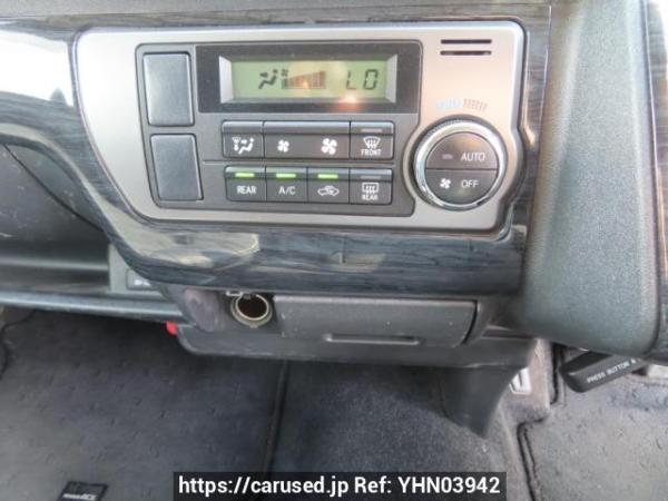 Used 2017 AT toyota regiusace-van KDH201V Image[27]