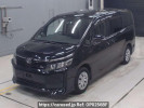 Toyota Voxy ZRR80G