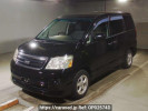 Toyota Noah AZR60G