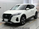 Nissan KIX RP15