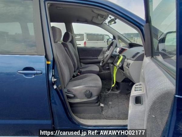 Used 2004 AT toyota noah AZR60G Image[12]
