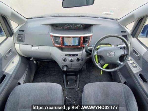 Used 2004 AT toyota noah AZR60G Image[16]