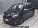 Toyota Esquire ZWR80G
