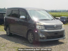 Toyota Voxy ZRR75W