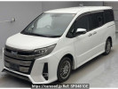 Toyota Noah ZWR80W