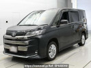 Toyota Noah MZRA95W