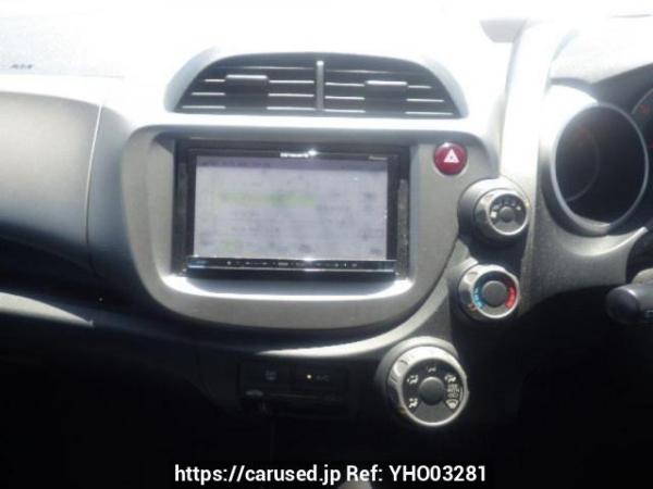 Used 2011 AT honda fit GE6 Image[17]