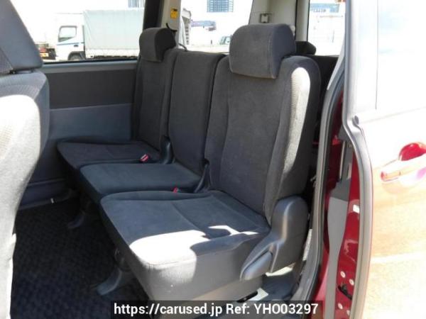 Used 2008 AT toyota voxy ZRR70G Image[16]