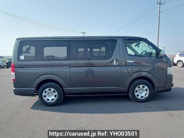 Used 2017 AT toyota regiusace-van KDH201V Image[7]