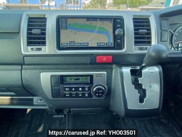 Used 2017 AT toyota regiusace-van KDH201V Image[18]