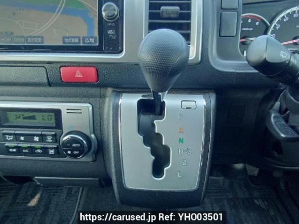 Used 2017 AT toyota regiusace-van KDH201V Image[22]