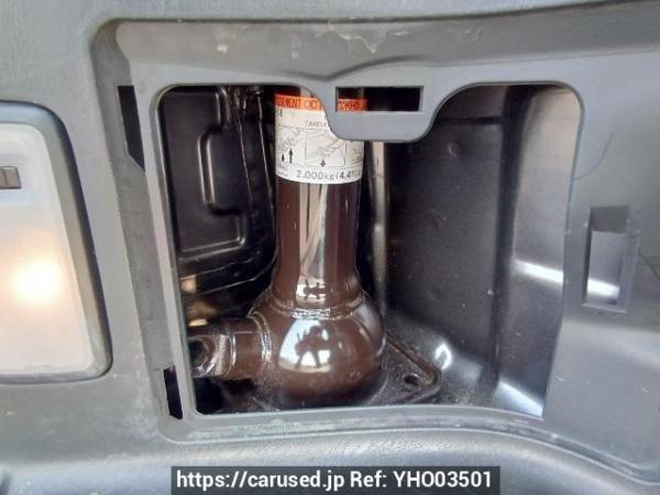 Used 2017 AT toyota regiusace-van KDH201V Image[41]