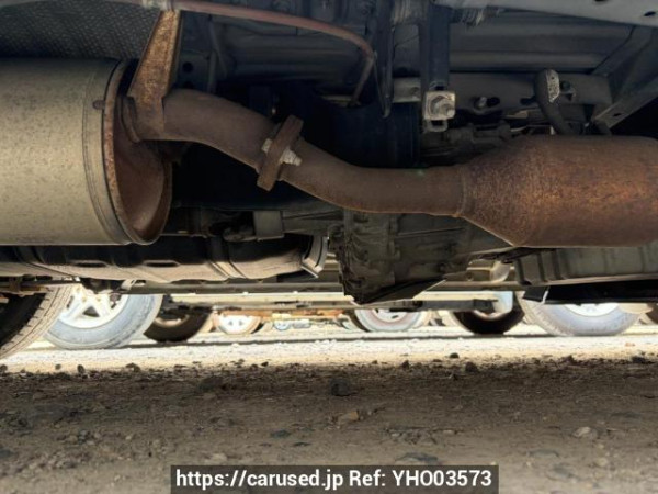 Used 2005 AT toyota regiusace-van KDH205V Image[16]
