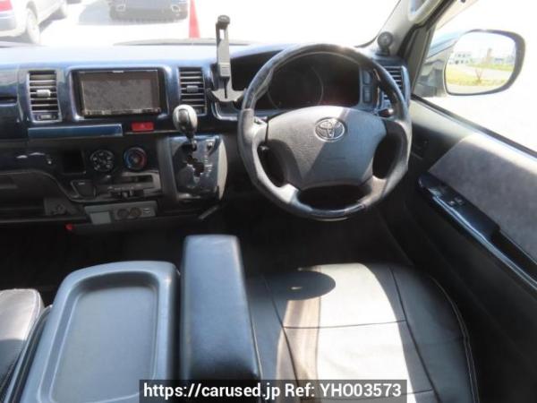 Used 2005 AT toyota regiusace-van KDH205V Image[22]