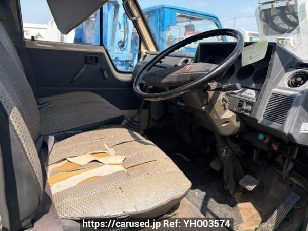 Used 1985 MT toyota dyna-truck BU61 Image[6]