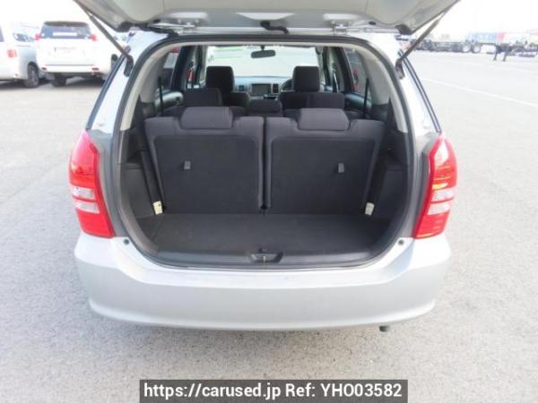 Used 2004 AT toyota wish ZNE10G Image[8]