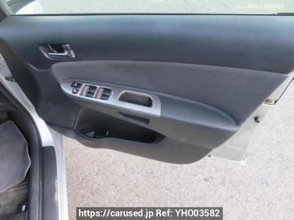 Used 2004 AT toyota wish ZNE10G Image[31]
