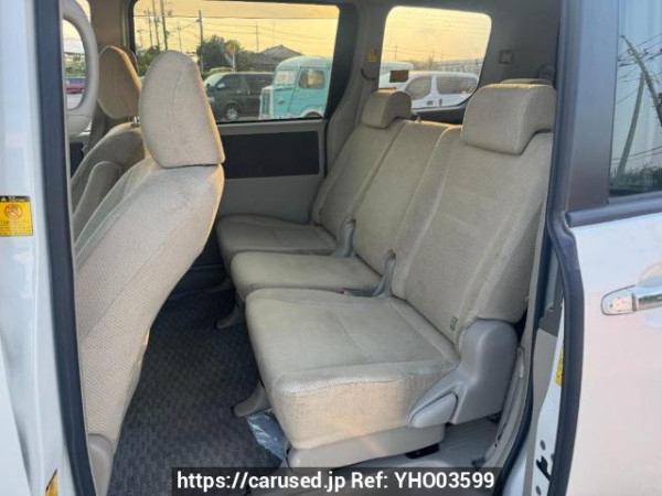 Used 2009 AT toyota noah ZRR70W Image[12]