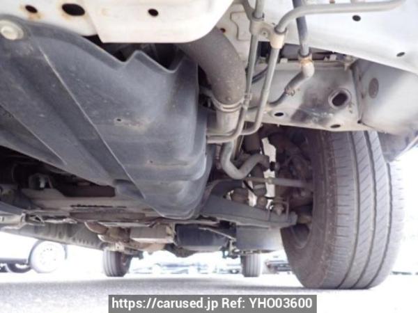 Used 2005 AT toyota regiusace-van TRH200K Image[34]