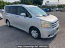 Toyota Noah ZRR70G