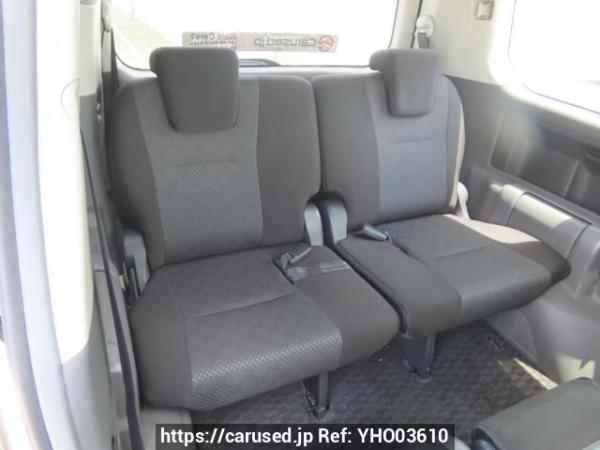 Used 2008 AT toyota noah ZRR70W Image[19]