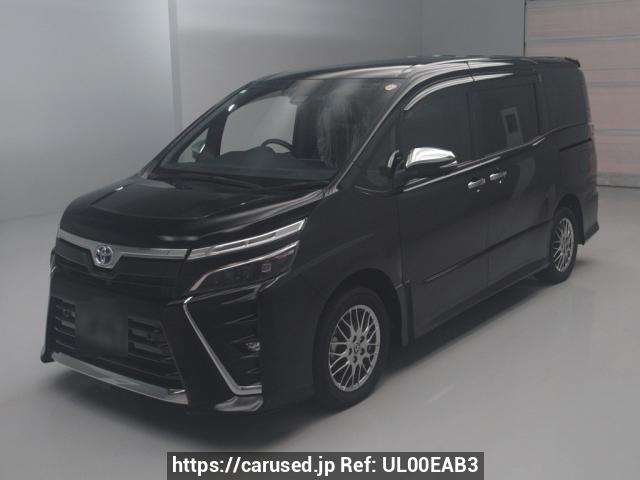 Buy Used 2021 Toyota Voxy ZWR80W (UL00EAB3) - Carused.jp